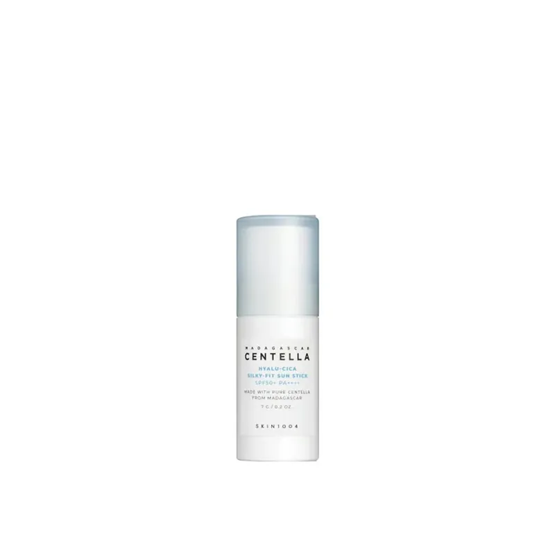 SKIN1004 Madagascar Centella Hyalu-Cica Silky-Fit Aurinkopuikko SPF50+ 7g Suomi Toimitus Bestseller