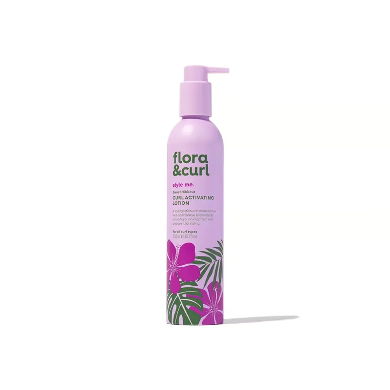 Flora & Curl style me. Sweet Hibiscus Kiharoita Aktivoiva Emulsio 300ml Suomi Toimitus Osta Tänään