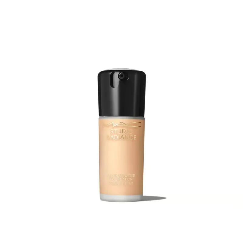 Merkkituote M.A.C Cosmetics Studio Radiance Seerumipuuterimeikkivoide NC18 30ml Suomi Toimitus