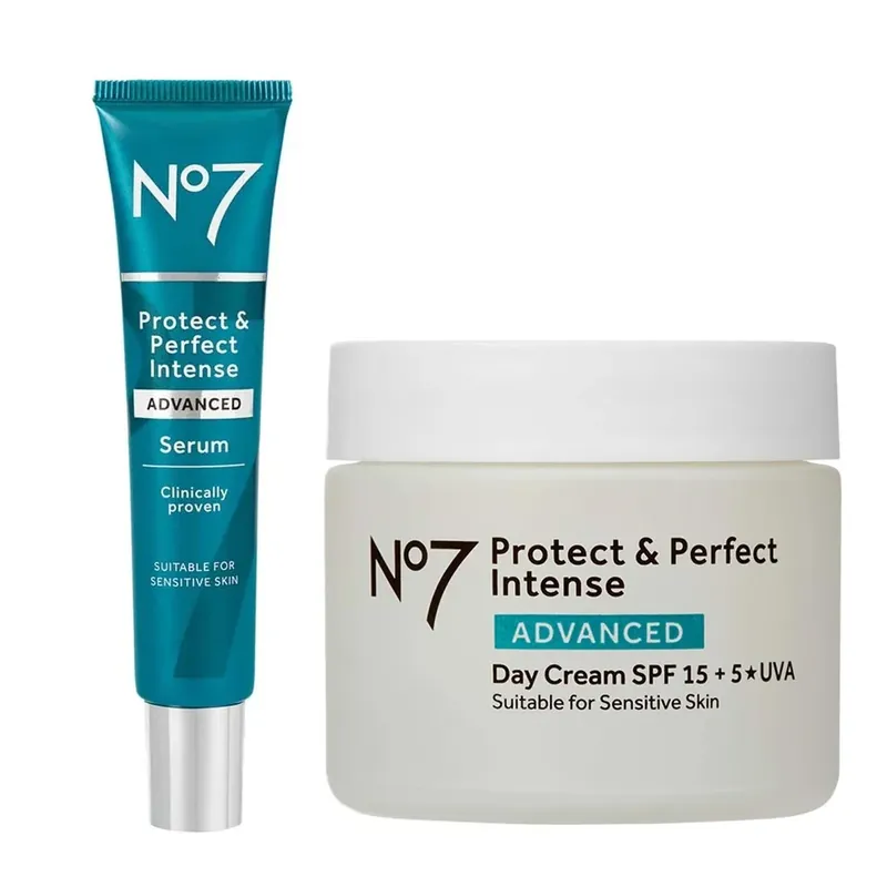 No7Skincare Essential Set - Protect & PerfectSerum 30ml, Day Cream 50ml 80 ml Kuuma Tarjous